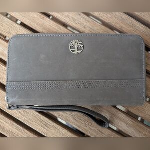 Gently Used Timberland gray nubuck leather zip women's wallet